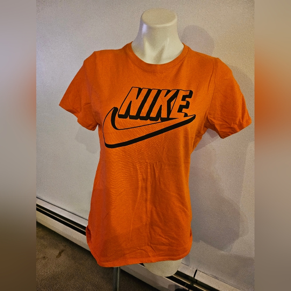 Nike Orange T-Shirt